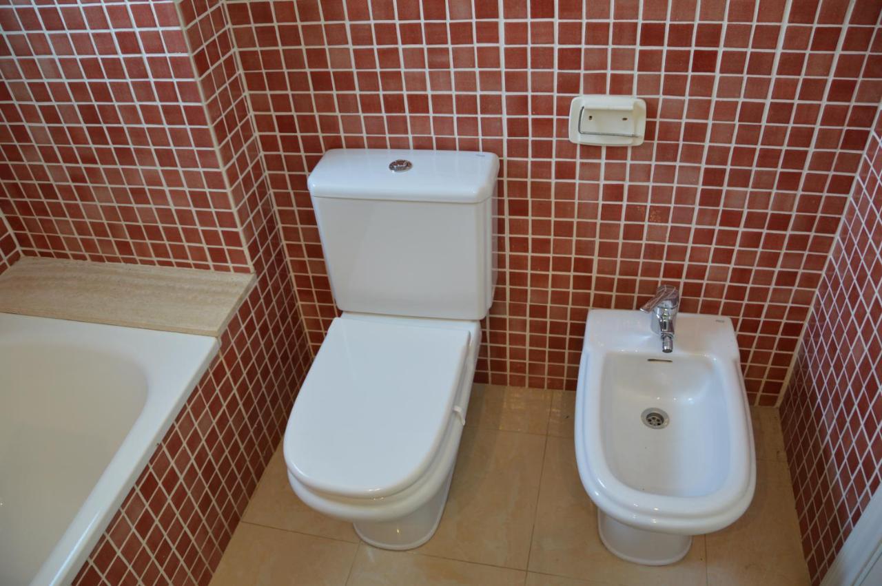 Apartamentos Las Brisas L'Estartit Bagian luar foto